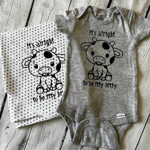 Baby onesie and receiving blanket 0-3 months